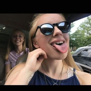 Meet your Posher, Christopher